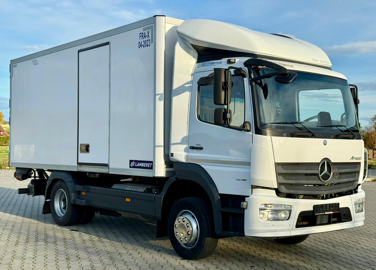 MERCEDES-BENZ ATEGO 1218 / CHŁODNIA / IZOTERMA / WINDA / 5.10 M DŁUGOŚCI / LAMBERET / AUTOMAT / 2017 ROK / 410 TYŚ KM - Camião frigorífico: foto 1 MERCEDES-BENZ ATEGO 1218 / CHŁODNIA / IZOTERMA / WINDA / 5.10 M DŁUGOŚCI / LAMBERET / AUTOMAT / 2017 ROK / 410 TYŚ KM - Camião frigorífico: foto 1
