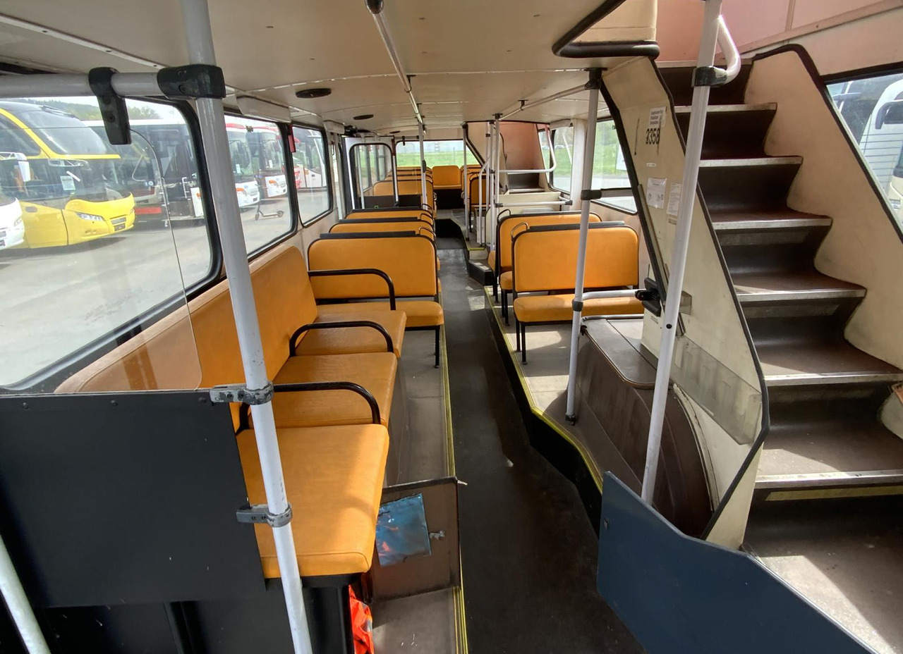 Ônibus panorâmico MAN SD 200: foto 8