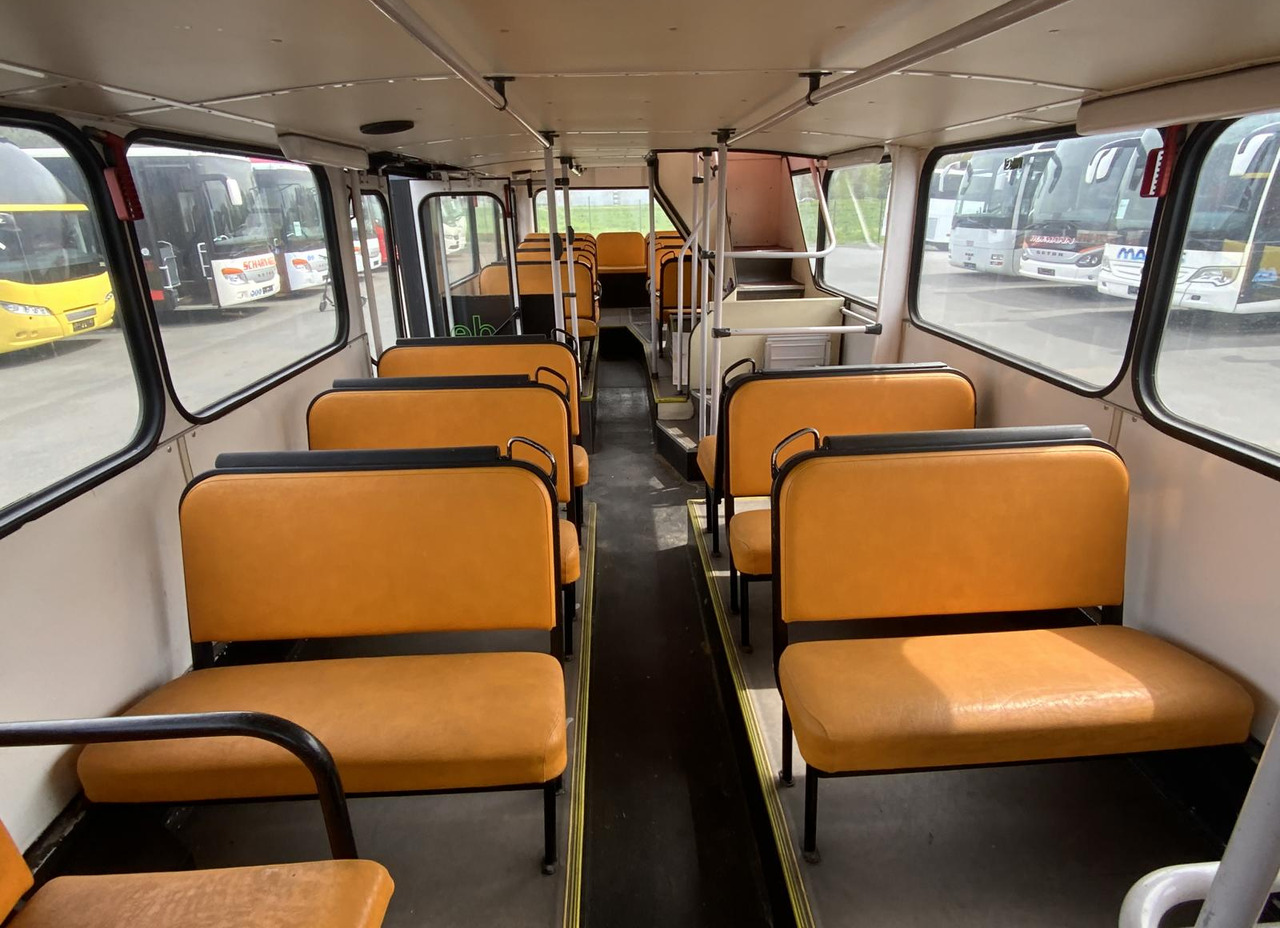 Ônibus panorâmico MAN SD 200: foto 9