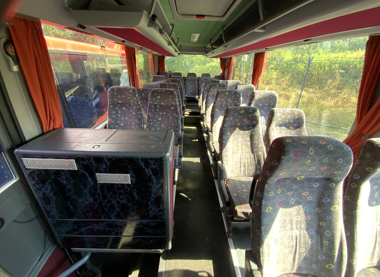 Ônibus suburbano Mercedes-Benz Integro: foto 11