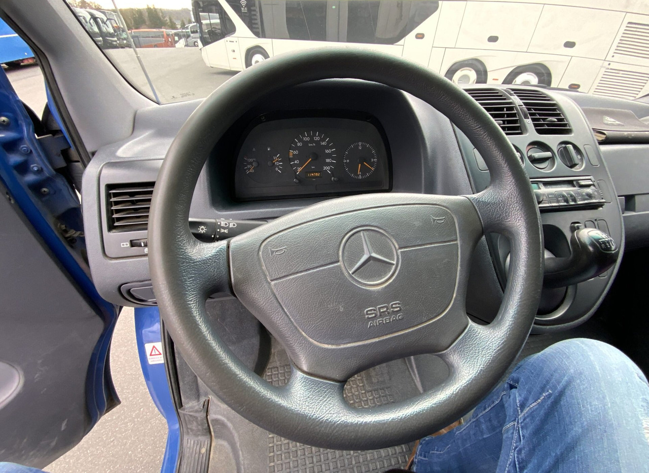 Fotografia de interior 1: Minibus, Furgão de passageiros Mercedes-Benz Vito Tourer