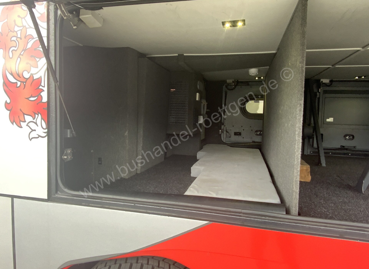 Ônibus panorâmico Neoplan Skyliner L: foto 10