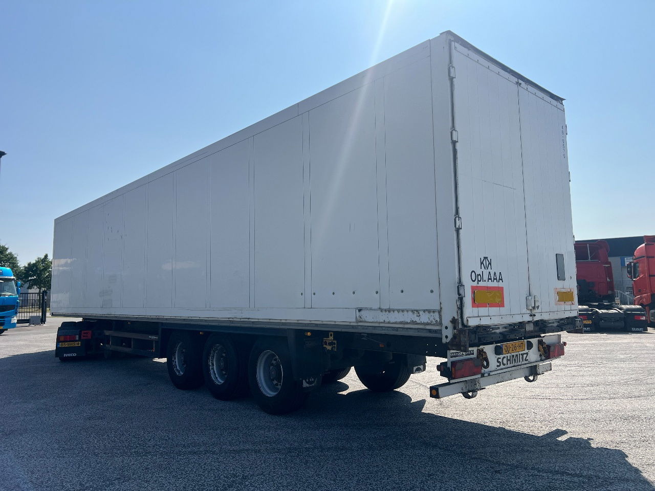 Schmitz Cargobull Isoliert koffer, SAF achsen - Semi-reboque isotérmico: foto 4 Schmitz Cargobull Isoliert koffer, SAF achsen - Semi-reboque isotérmico: foto 4