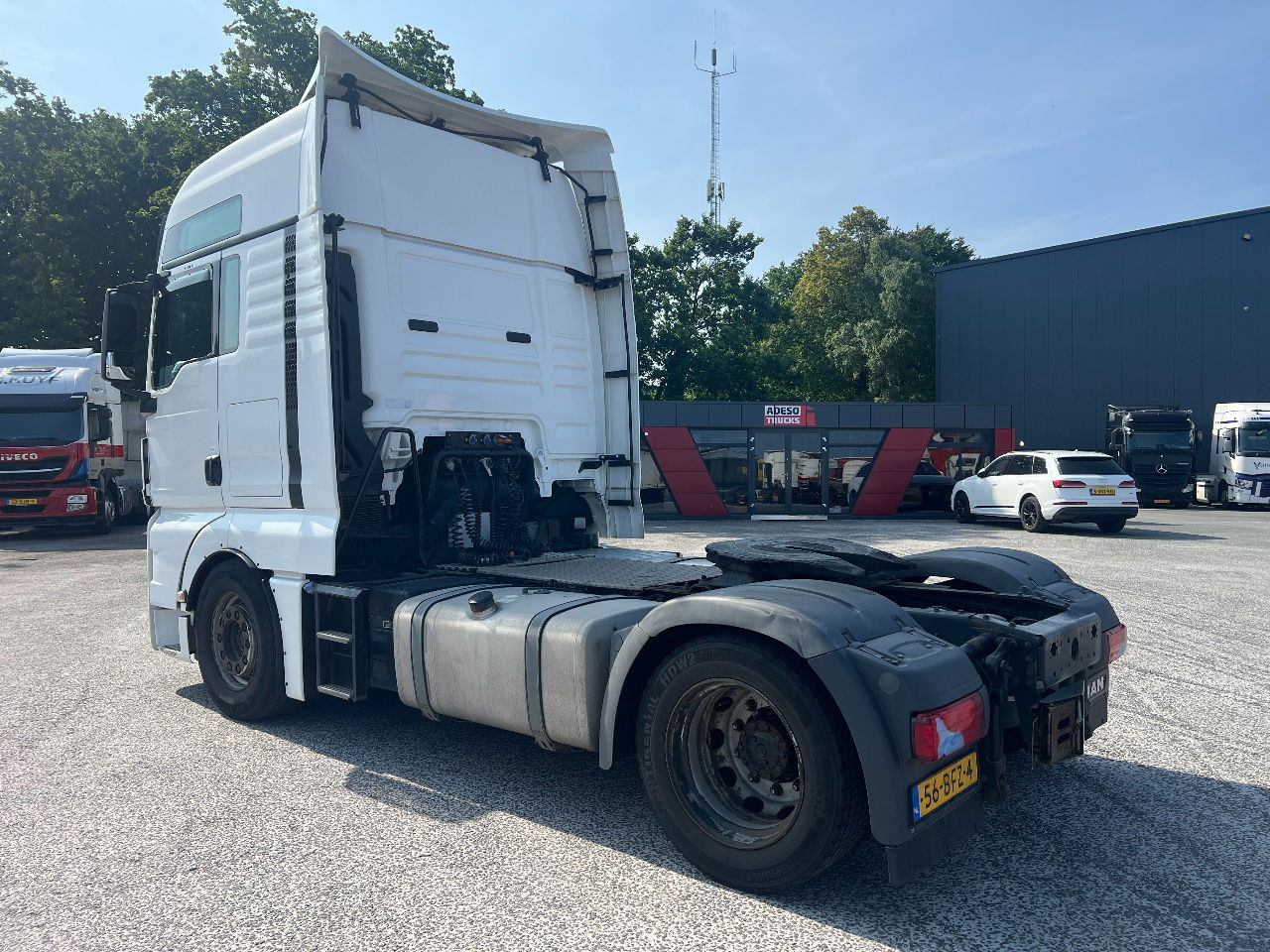 MAN TGX 18.440 XXL, LLS-U mega - Tractor: foto 4 MAN TGX 18.440 XXL, LLS-U mega - Tractor: foto 4