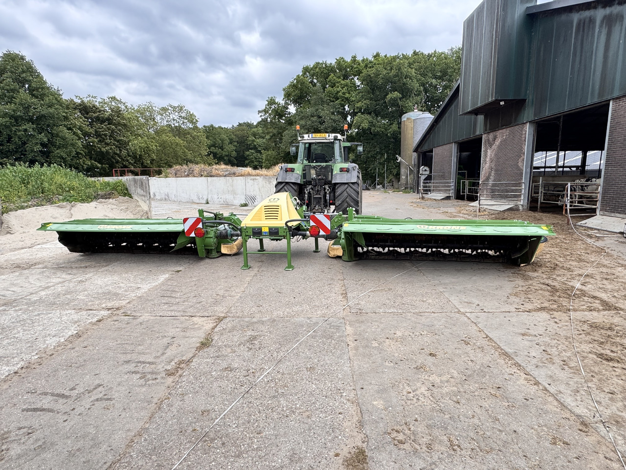 KRONE Easycut B1000 CV + F360 CV - Gadanheira: foto 4 KRONE Easycut B1000 CV + F360 CV - Gadanheira: foto 4