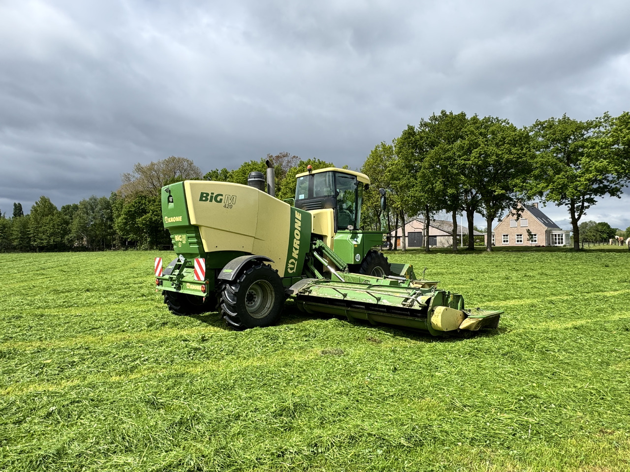 Krone Big M 420 CV - Gadanheira: foto 3 Krone Big M 420 CV - Gadanheira: foto 3