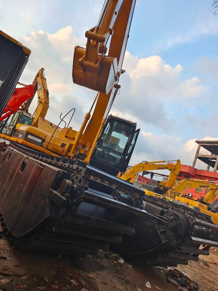 CAT 320 C - Escavadeira flutuante: foto 4 CAT 320 C - Escavadeira flutuante: foto 4