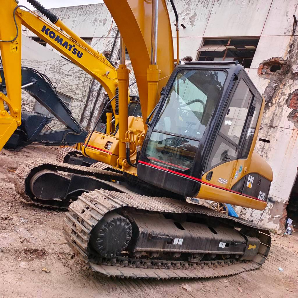 CAT 320 C L - Escavadora de rastos: foto 4 CAT 320 C L - Escavadora de rastos: foto 4