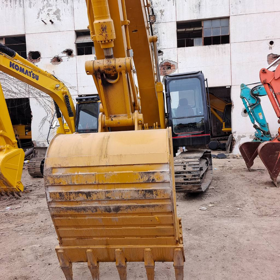 CAT 320 C L - Escavadora de rastos: foto 5 CAT 320 C L - Escavadora de rastos: foto 5