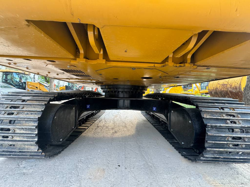 CAT 320 D2L - Escavadora de rastos: foto 5 CAT 320 D2L - Escavadora de rastos: foto 5