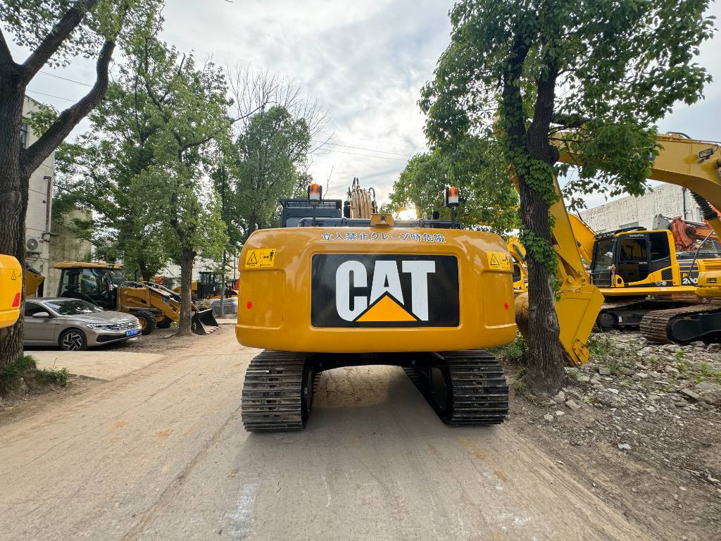 CAT 320 D2L - Escavadora de rastos: foto 4 CAT 320 D2L - Escavadora de rastos: foto 4
