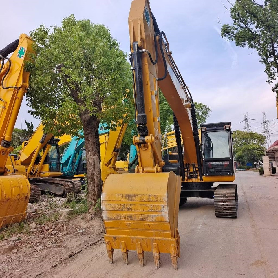 CAT 324D2L - Escavadora de rastos: foto 4 CAT 324D2L - Escavadora de rastos: foto 4