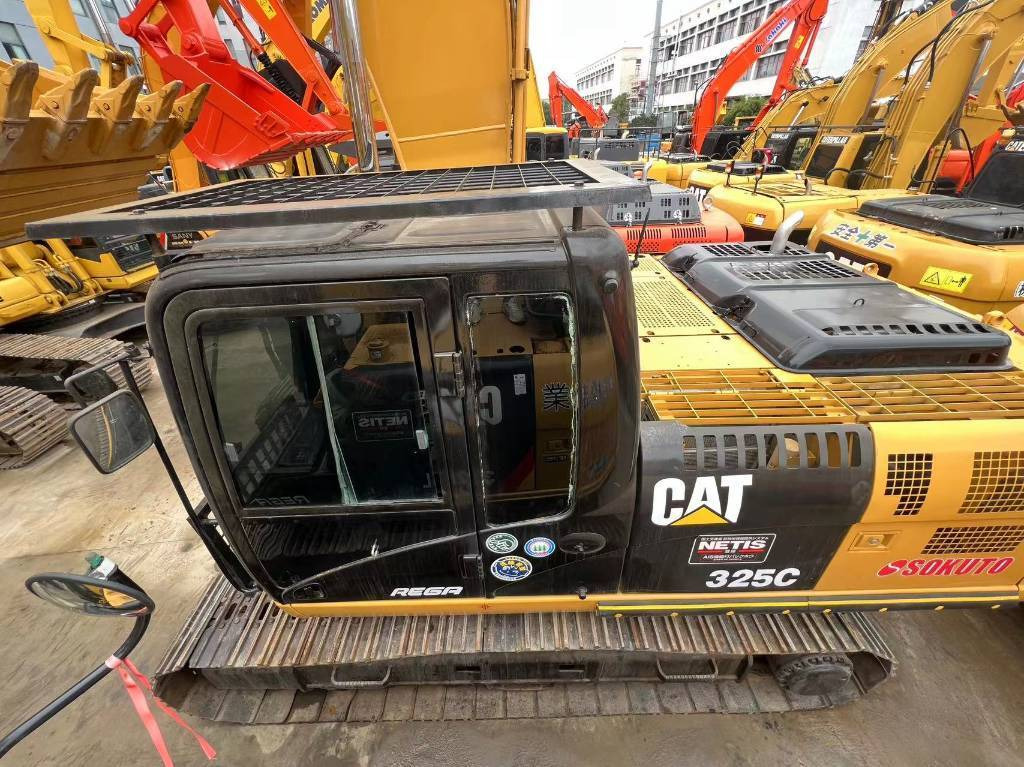 CAT 325 C - Escavadora de rastos: foto 4 CAT 325 C - Escavadora de rastos: foto 4