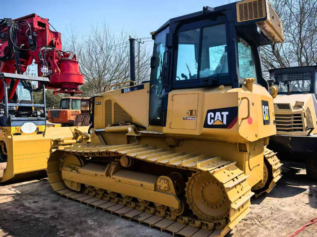 CAT D 6 K XLP - Motoniveladora: foto 2 CAT D 6 K XLP - Motoniveladora: foto 2