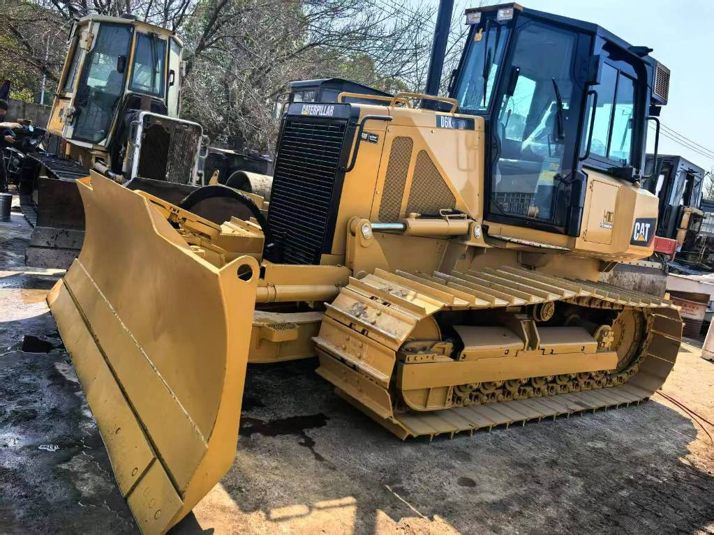 CAT D 6 K XLP - Motoniveladora: foto 1 CAT D 6 K XLP - Motoniveladora: foto 1