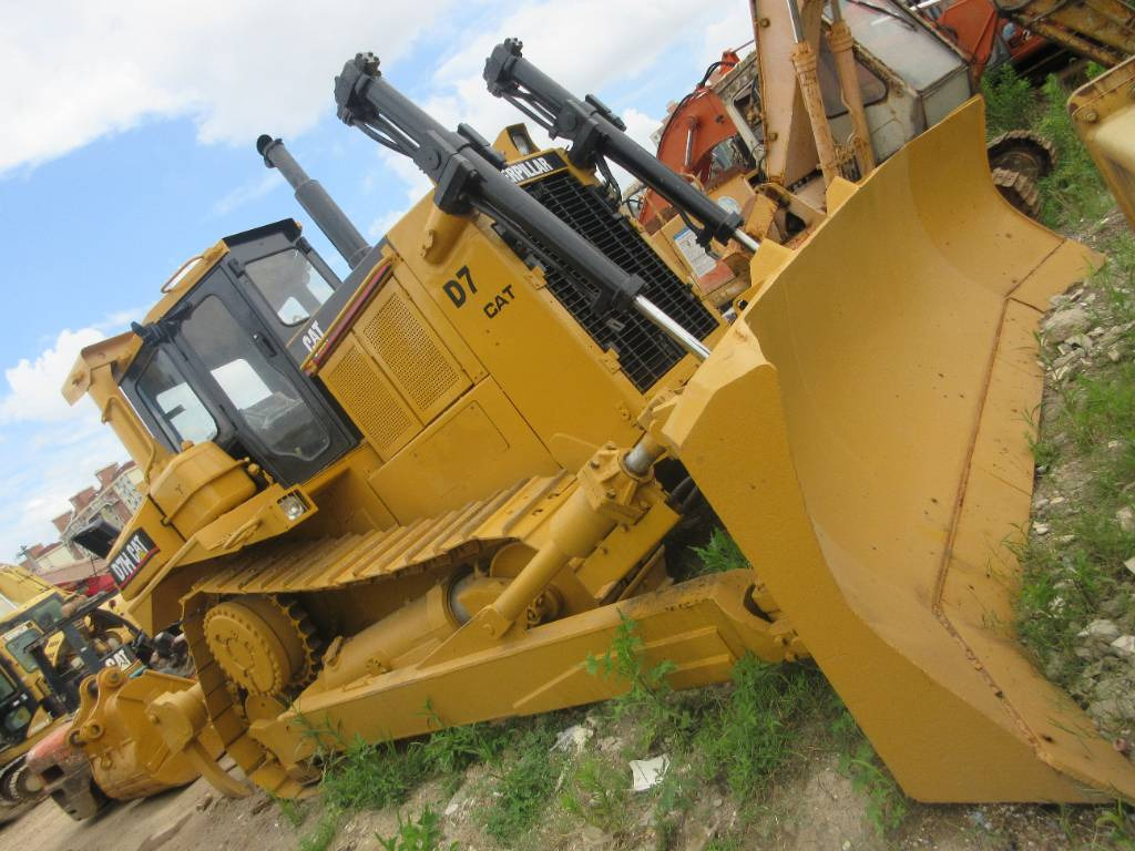 CAT D 7 H - Buldôzer: foto 3 CAT D 7 H - Buldôzer: foto 3