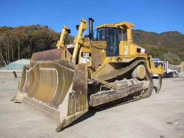 CAT D 9 R - Buldôzer: foto 2 CAT D 9 R - Buldôzer: foto 2