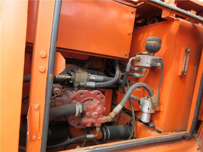 Doosan DH 150 LC-7 - Escavadora de rastos: foto 3 Doosan DH 150 LC-7 - Escavadora de rastos: foto 3