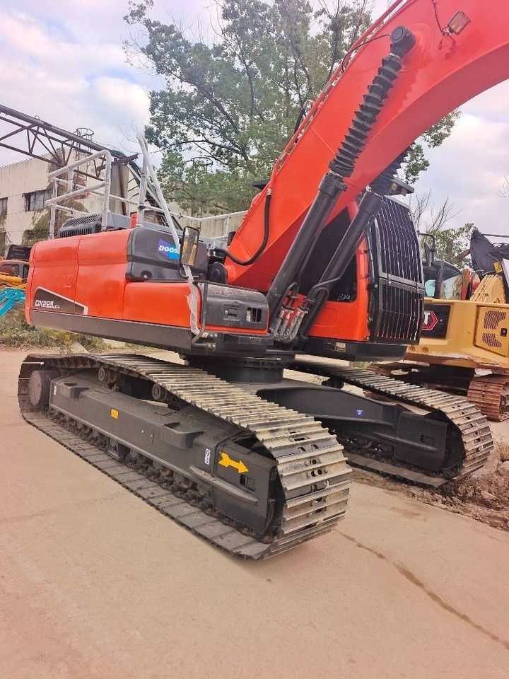 Doosan DX 225 - Escavadora de rastos: foto 4 Doosan DX 225 - Escavadora de rastos: foto 4