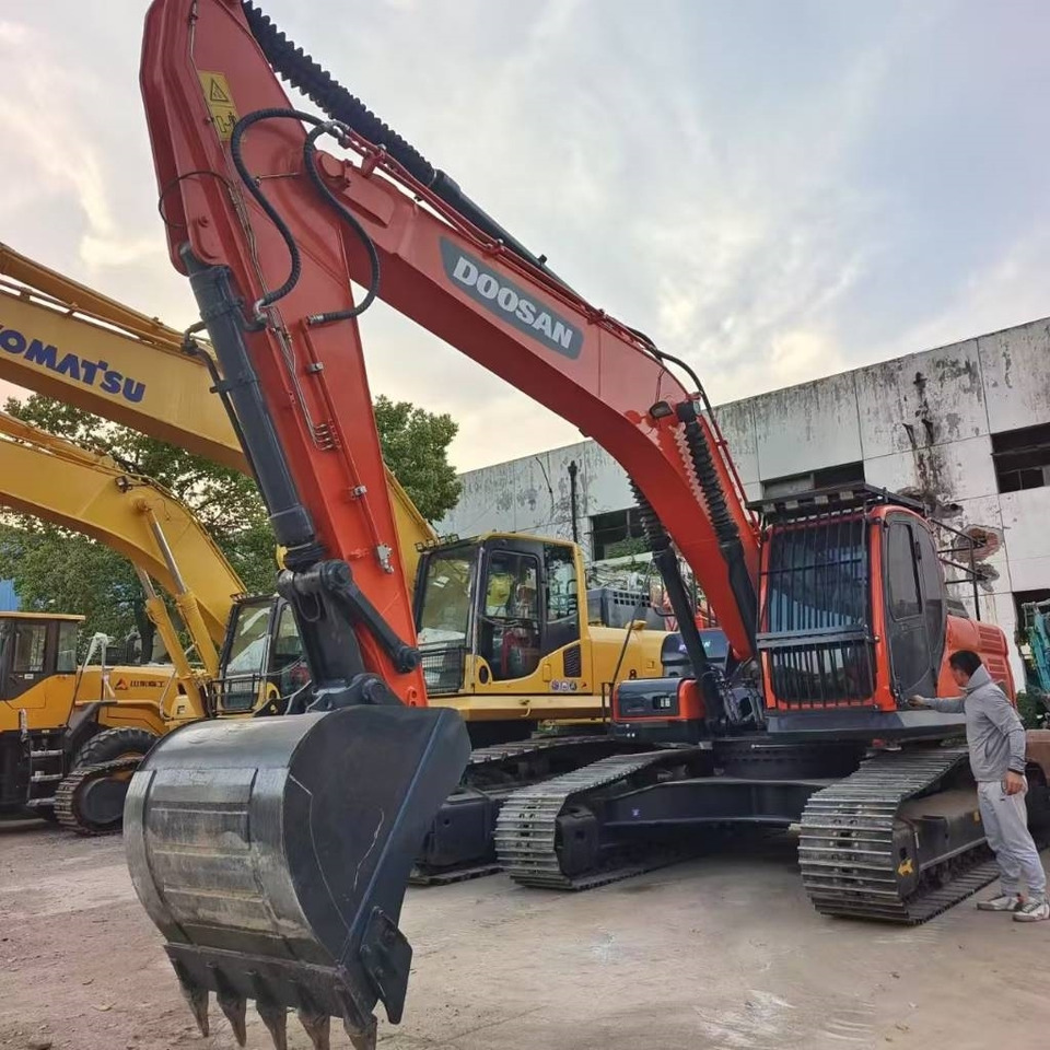 Doosan DX 300 LC - Escavadora de rastos: foto 4 Doosan DX 300 LC - Escavadora de rastos: foto 4