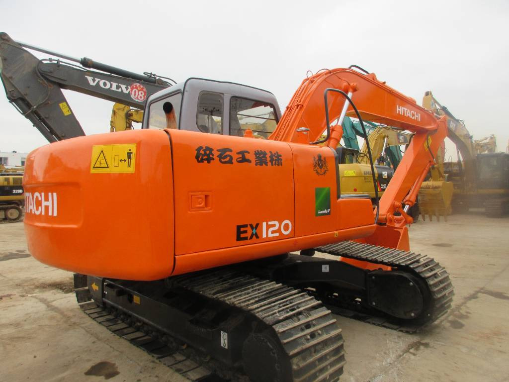 Hitachi EX 120-3 - Escavadora de rastos: foto 3 Hitachi EX 120-3 - Escavadora de rastos: foto 3