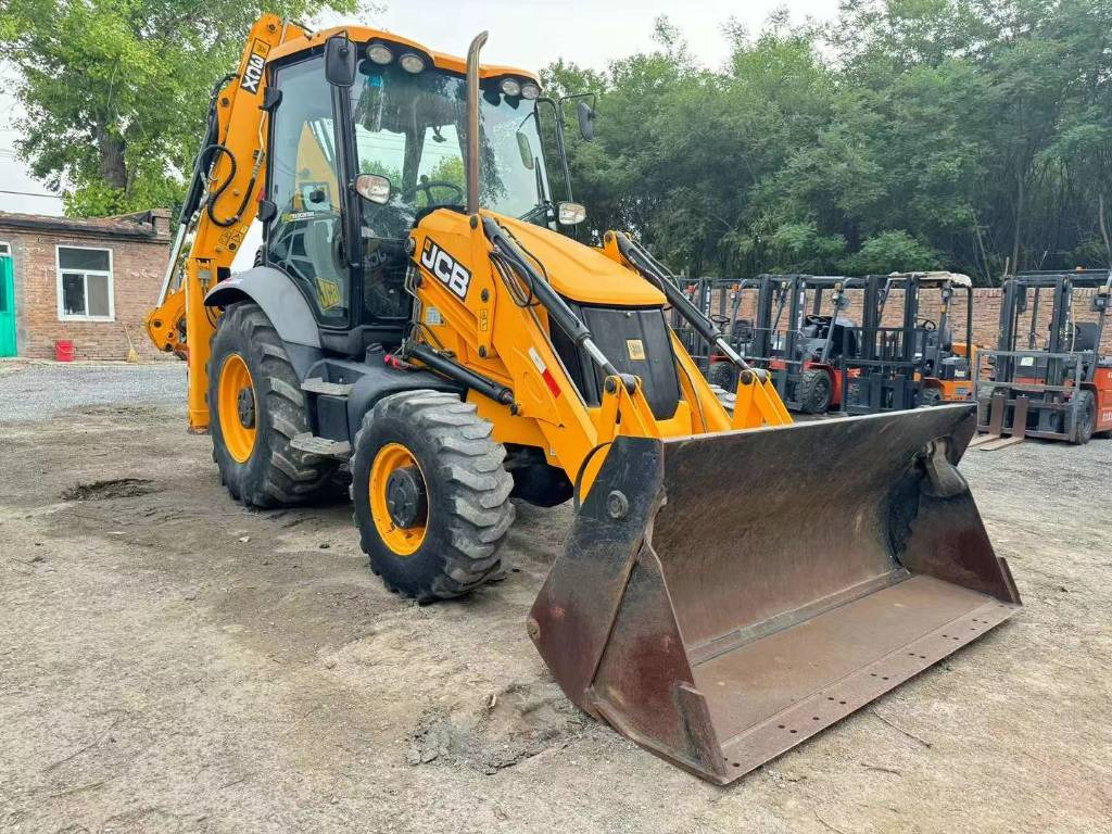 JCB 3 CX - Escavadeira de rodas: foto 1 JCB 3 CX - Escavadeira de rodas: foto 1