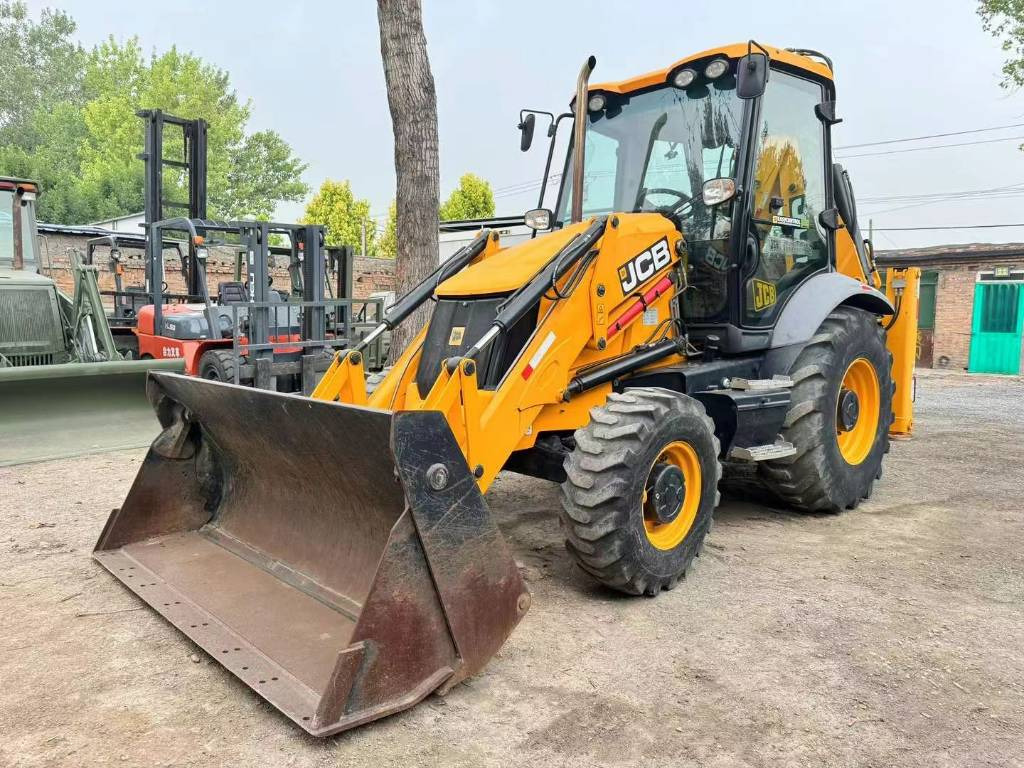 JCB 3 CX - Escavadeira de rodas: foto 2 JCB 3 CX - Escavadeira de rodas: foto 2