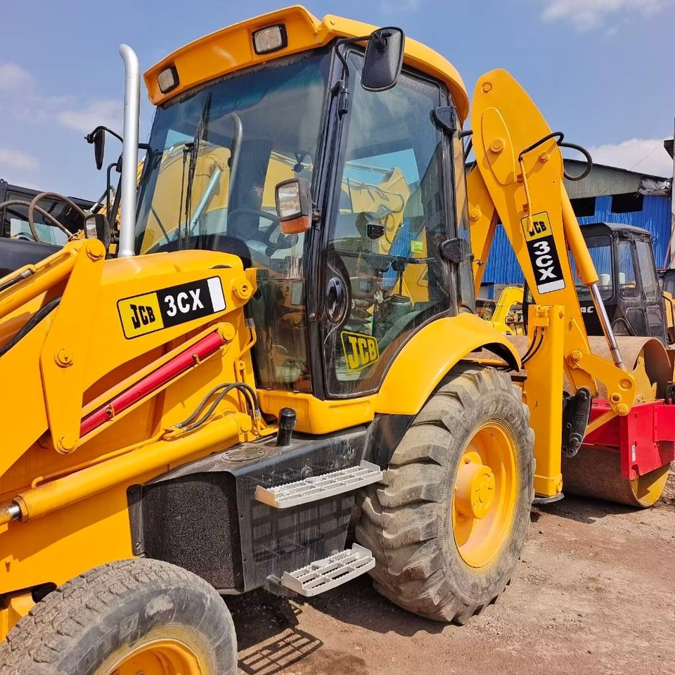 JCB 3 CX - Retroescavadeira: foto 2 JCB 3 CX - Retroescavadeira: foto 2