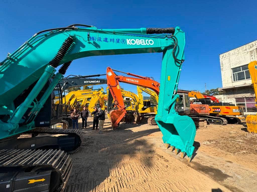 Kobelco SK 200-8 - Escavadora de rastos: foto 5 Kobelco SK 200-8 - Escavadora de rastos: foto 5