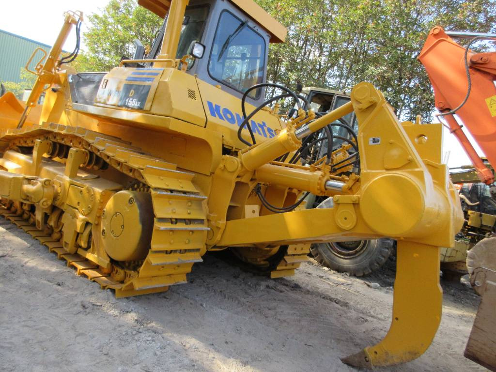 Komatsu D 155A - Buldôzer: foto 4 Komatsu D 155A - Buldôzer: foto 4