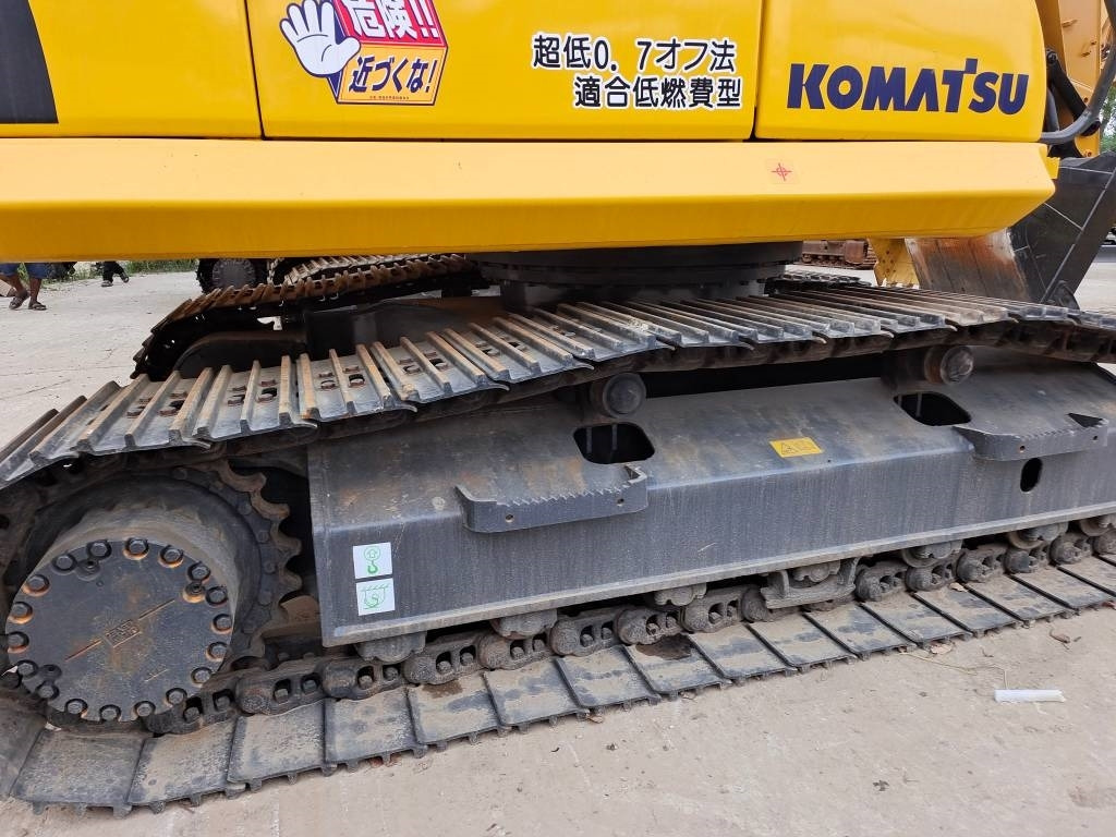 Komatsu PC 200 8N - Escavadora de rastos: foto 4 Komatsu PC 200 8N - Escavadora de rastos: foto 4