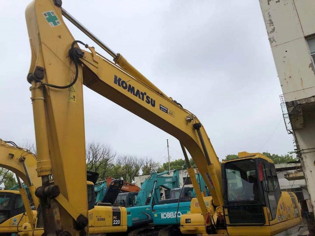 Komatsu PC 200 LC - Escavadora de rastos: foto 4 Komatsu PC 200 LC - Escavadora de rastos: foto 4