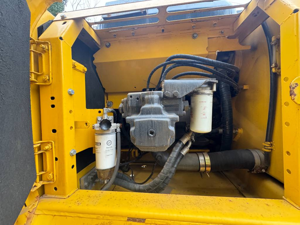 Komatsu PC 210 LC-8 - Escavadora de rastos: foto 3 Komatsu PC 210 LC-8 - Escavadora de rastos: foto 3