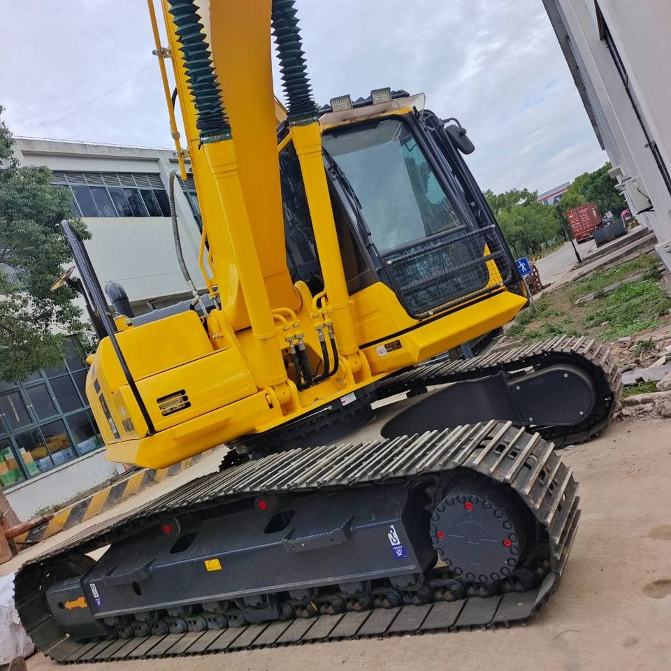 Komatsu PC 220-8 - Escavadora de rastos: foto 4 Komatsu PC 220-8 - Escavadora de rastos: foto 4