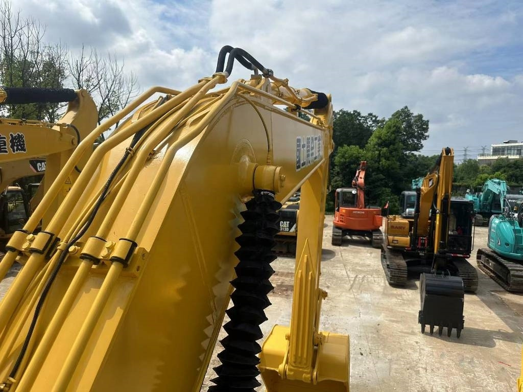 Komatsu PC 220-8 - Escavadora de rastos: foto 4 Komatsu PC 220-8 - Escavadora de rastos: foto 4