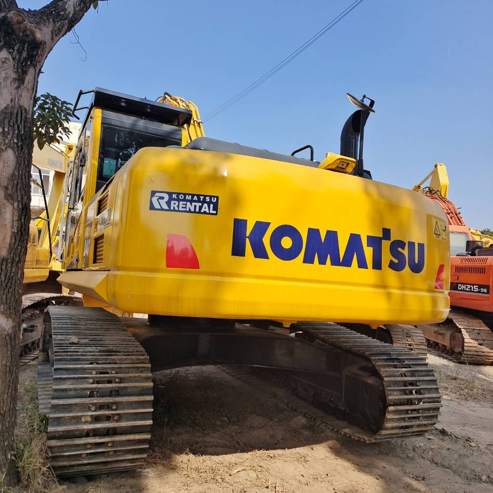 Komatsu PC 240 - Escavadora de rastos: foto 1 Komatsu PC 240 - Escavadora de rastos: foto 1