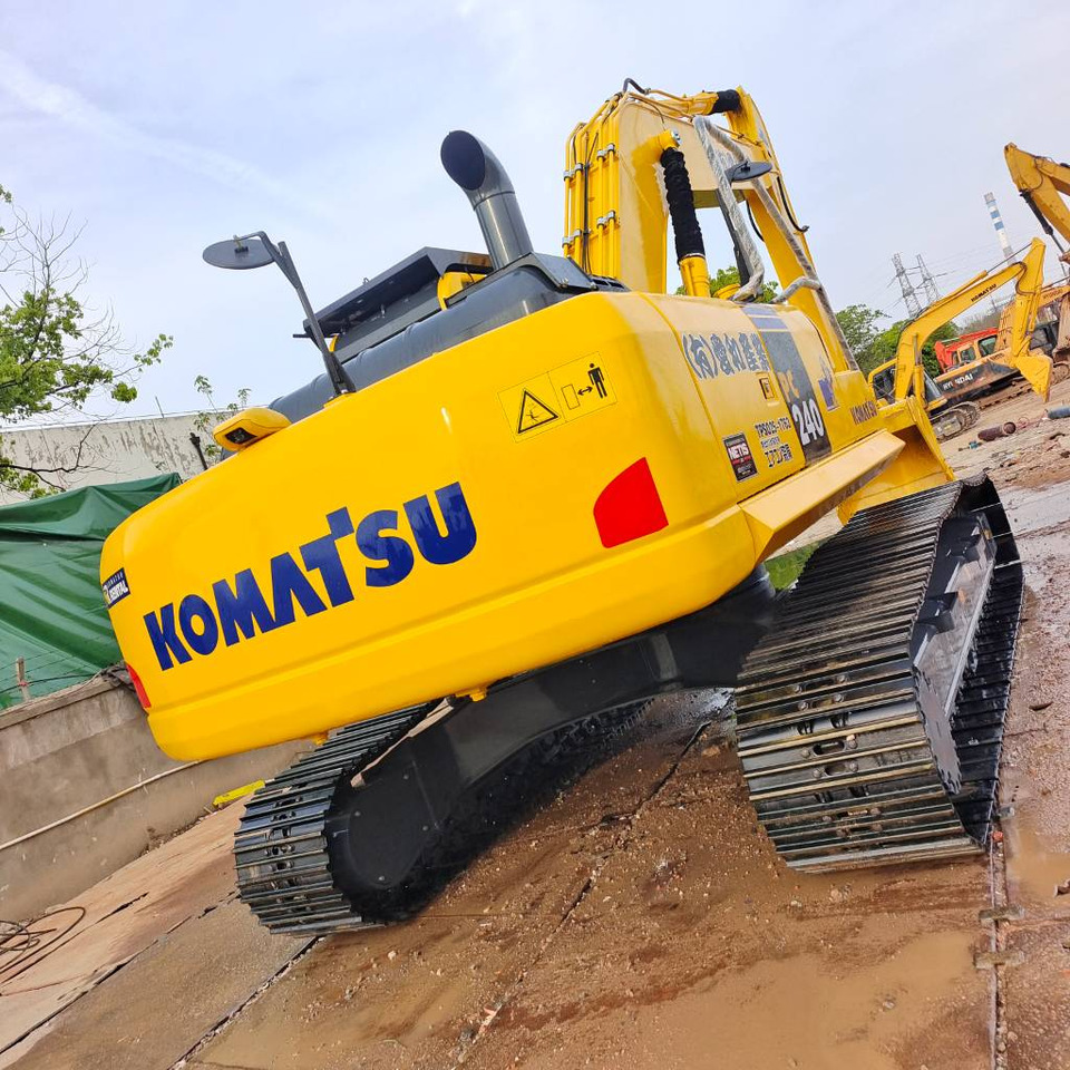 Komatsu PC 240 LC-8 - Escavadora de rastos: foto 2 Komatsu PC 240 LC-8 - Escavadora de rastos: foto 2