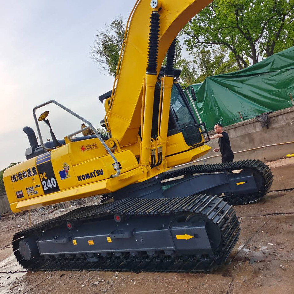 Leasing de  Komatsu PC 240 LC-8 Komatsu PC 240 LC-8: foto 12