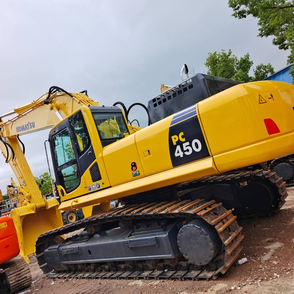 Komatsu PC 450 - Escavadora de rastos: foto 1 Komatsu PC 450 - Escavadora de rastos: foto 1
