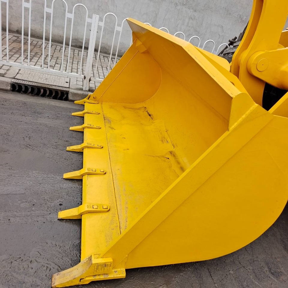 Komatsu WA 380 - Pá carregadora de rodas: foto 3 Komatsu WA 380 - Pá carregadora de rodas: foto 3