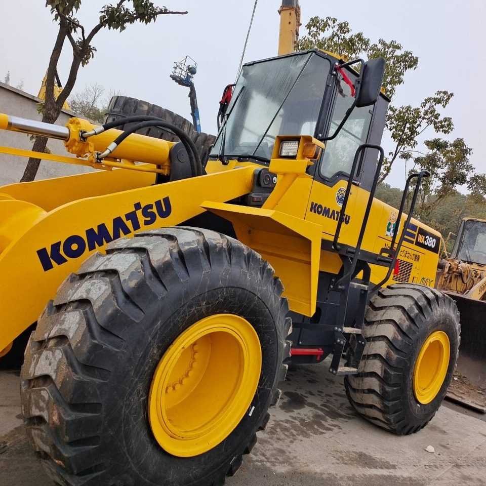 Komatsu WA 380 - Pá carregadora de rodas: foto 4 Komatsu WA 380 - Pá carregadora de rodas: foto 4