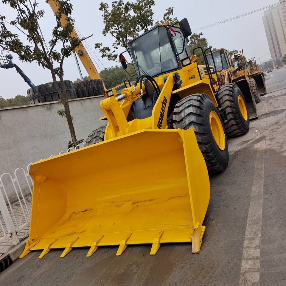 Komatsu WA 380 - Pá carregadora de rodas: foto 2 Komatsu WA 380 - Pá carregadora de rodas: foto 2