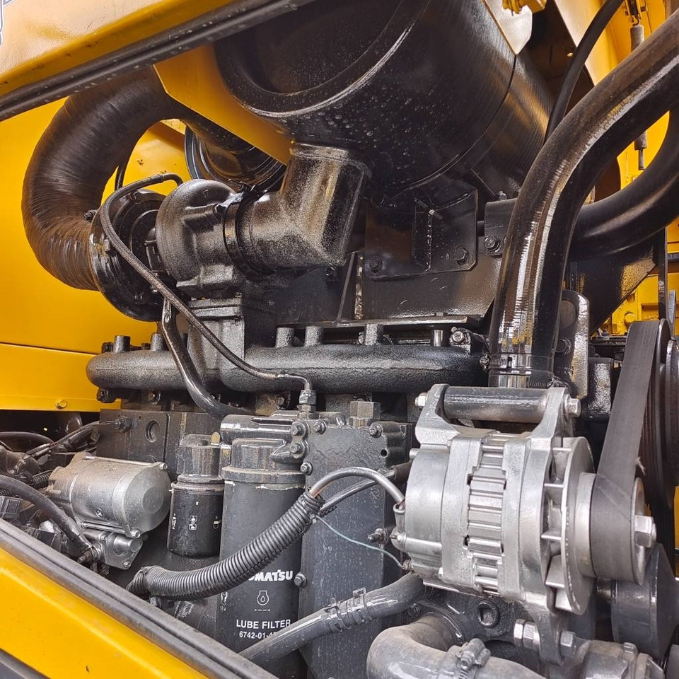 Komatsu WA 380 - Pá carregadora de rodas: foto 5 Komatsu WA 380 - Pá carregadora de rodas: foto 5