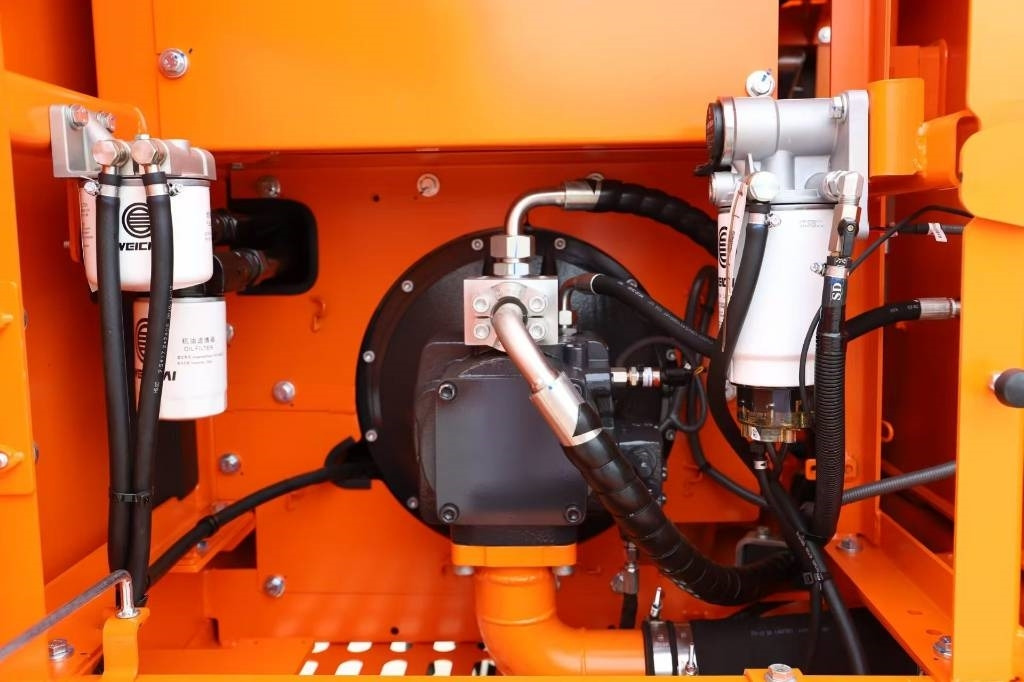 Lonking LG 6135 G4 100% new machine - Escavadora de rastos: foto 3 Lonking LG 6135 G4 100% new machine - Escavadora de rastos: foto 3