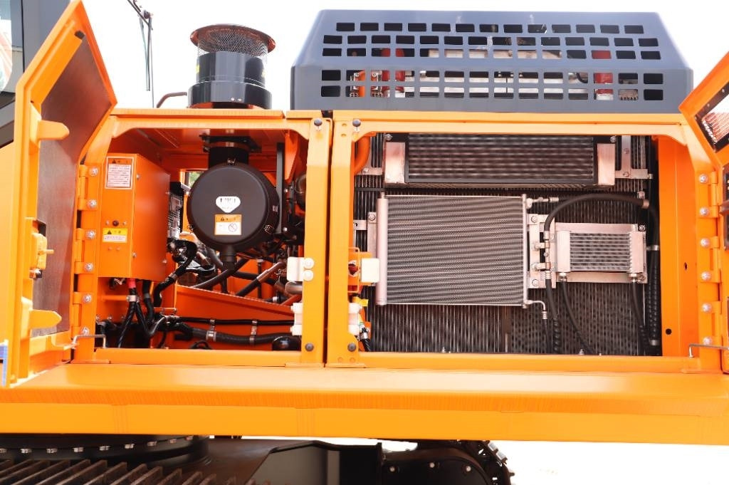 Lonking LG 6306 G4 Brand new machine - Escavadora de rastos: foto 3 Lonking LG 6306 G4 Brand new machine - Escavadora de rastos: foto 3