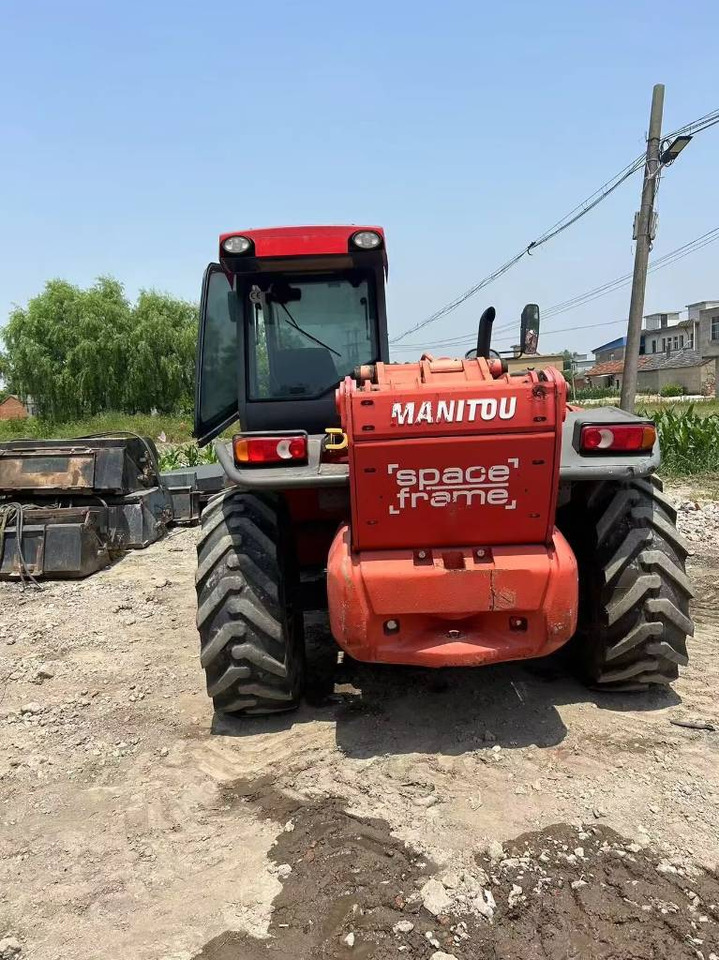 Manitou MT 1740 SL T - Mini pá carregadora: foto 3 Manitou MT 1740 SL T - Mini pá carregadora: foto 3