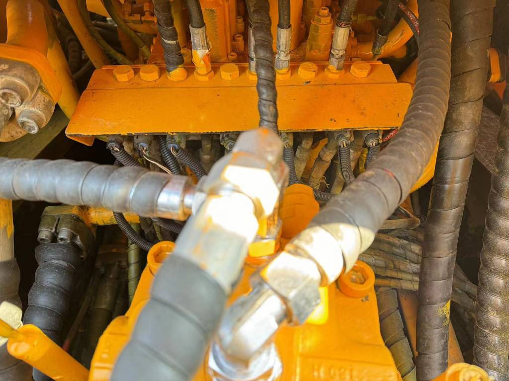 Escavadora de rastos Sany 335H: foto 26