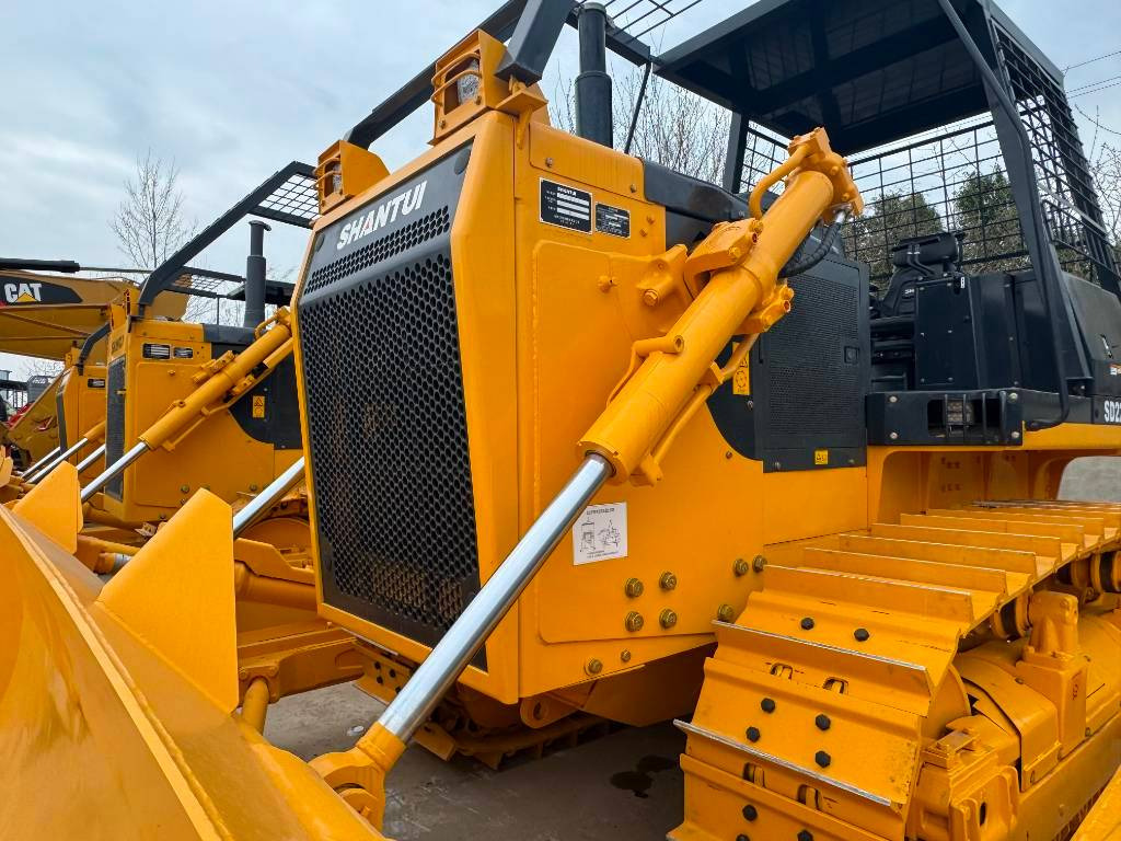 Buldôzer Shantui SD 22 F: foto 1