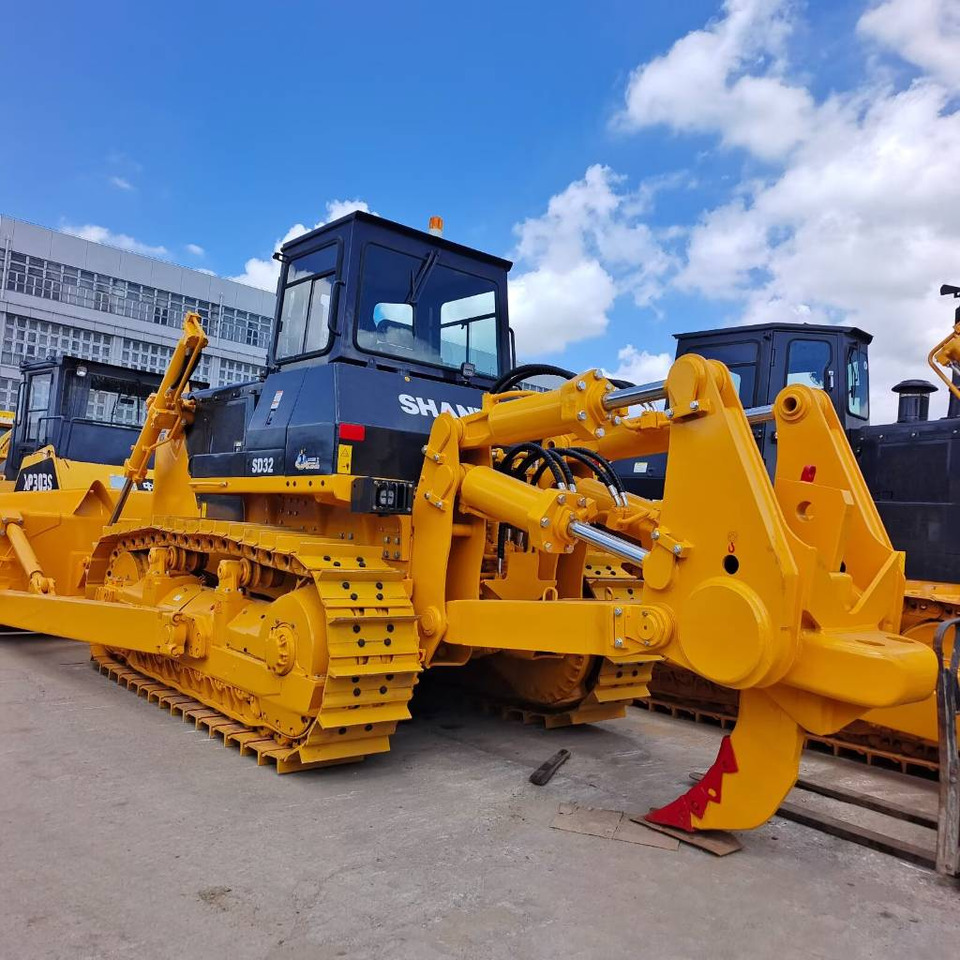 Buldôzer Shantui SD 32: foto 1