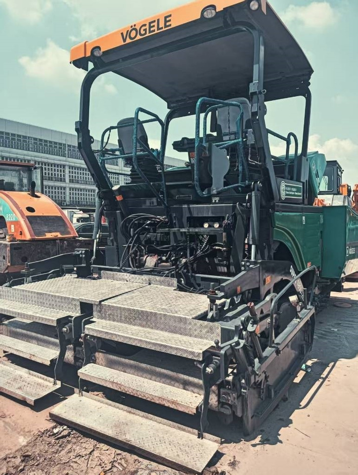 Vögele 1800-3 - Acabadora: foto 3 Vögele 1800-3 - Acabadora: foto 3